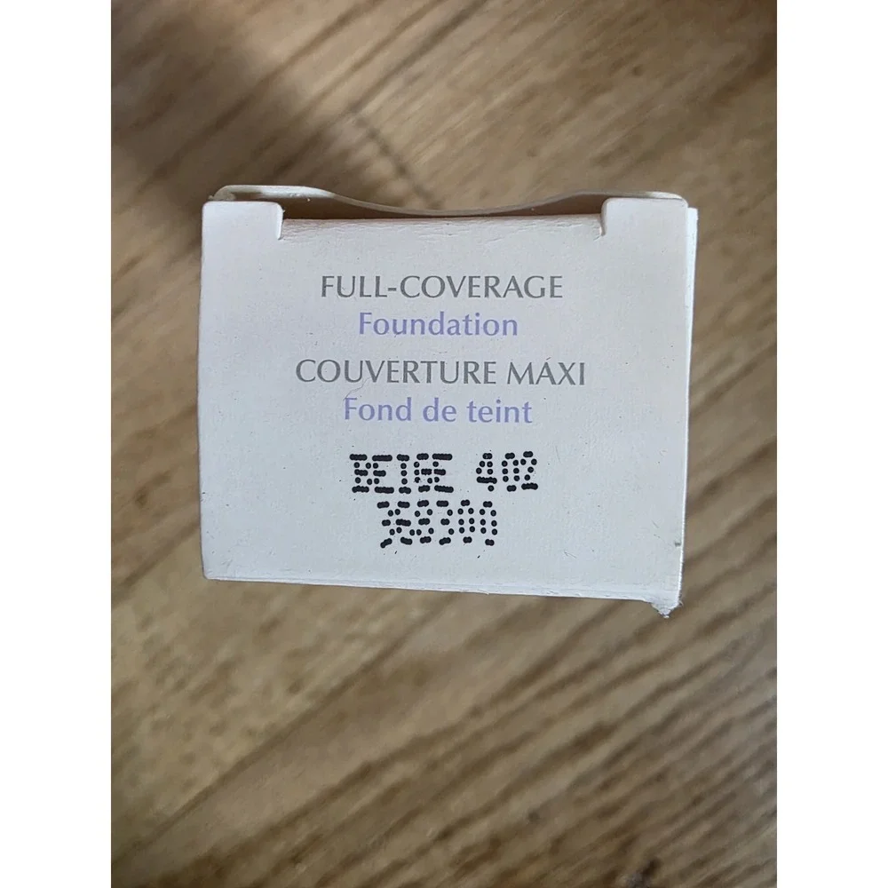 Mary Kay Full Coverage Foundation Beige 402 - Gray Cap # 368300 NIB